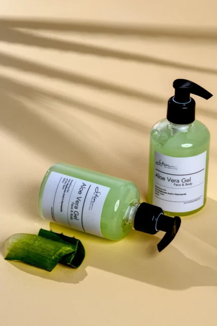 ALOE VERA + NIACINAMIDE SOOTHING GEL (FACE & BODY)